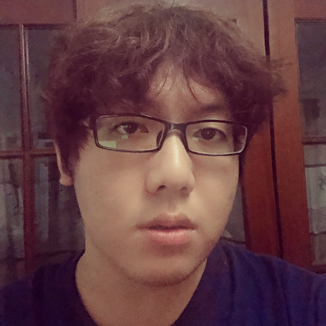 晴朗L的照片