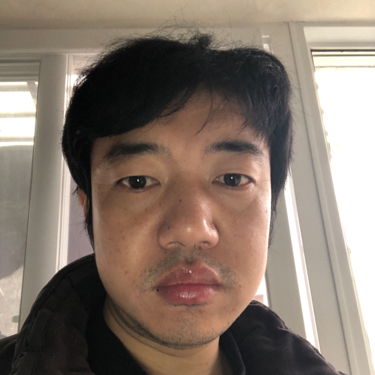 虎思斡耳朵的照片