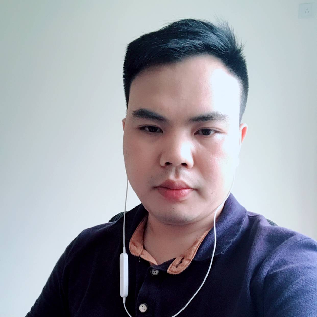 煎蛋拿俊逸的照片