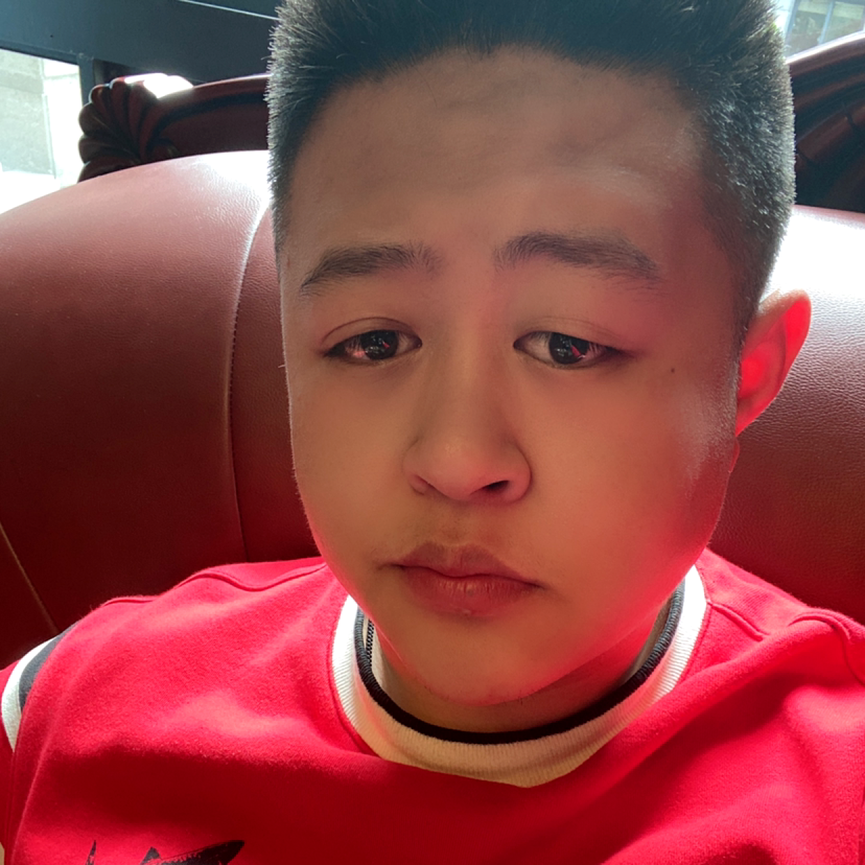 赵山河，的照片