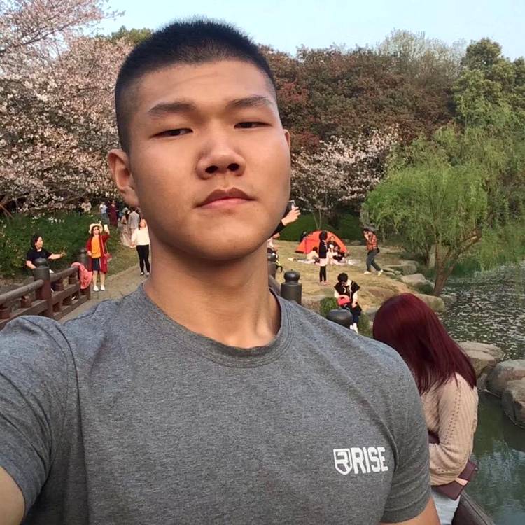 发嗲还鞋垫的照片