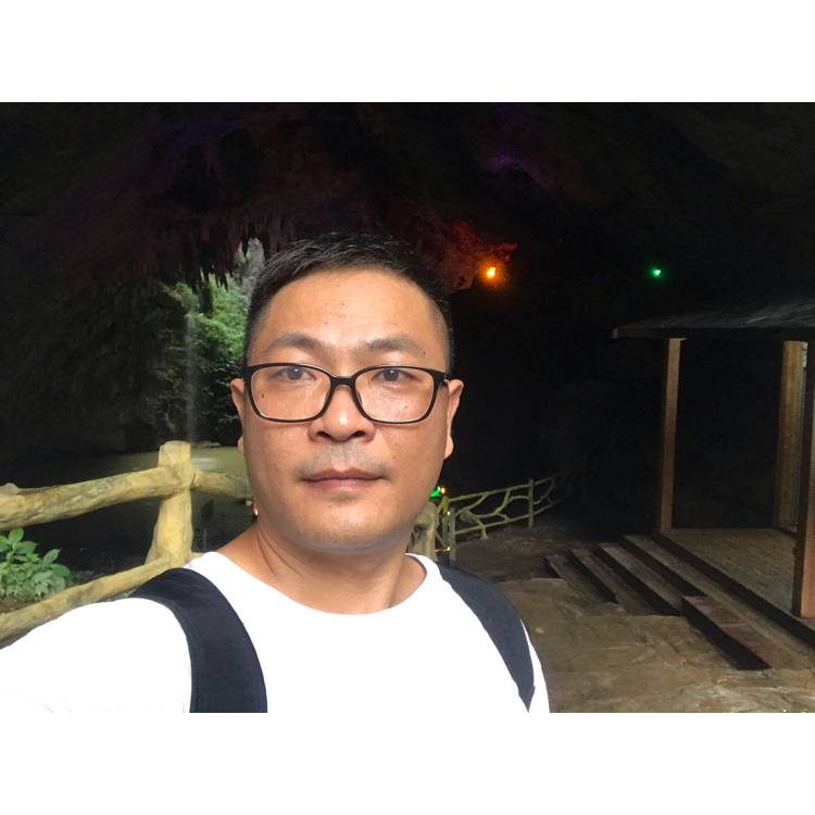 青栀后来的照片