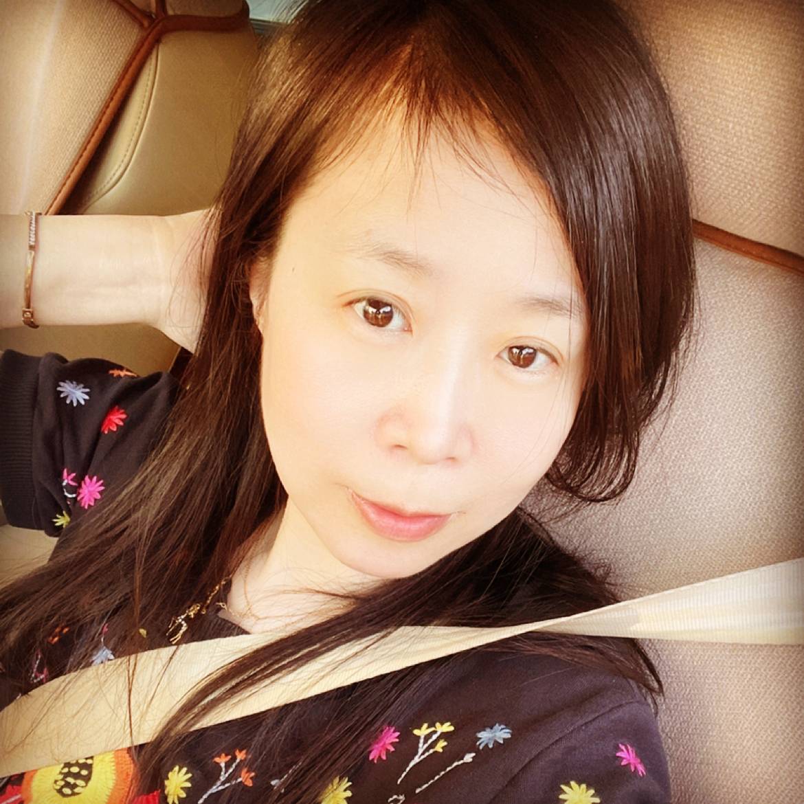 秀发向强健的照片