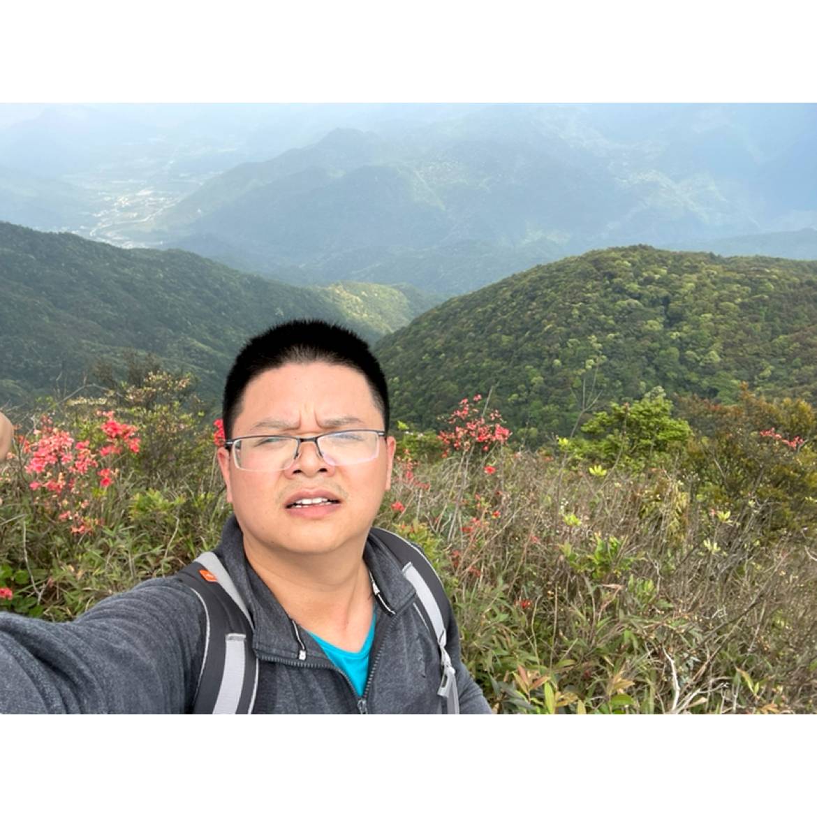 小伙纸也的照片