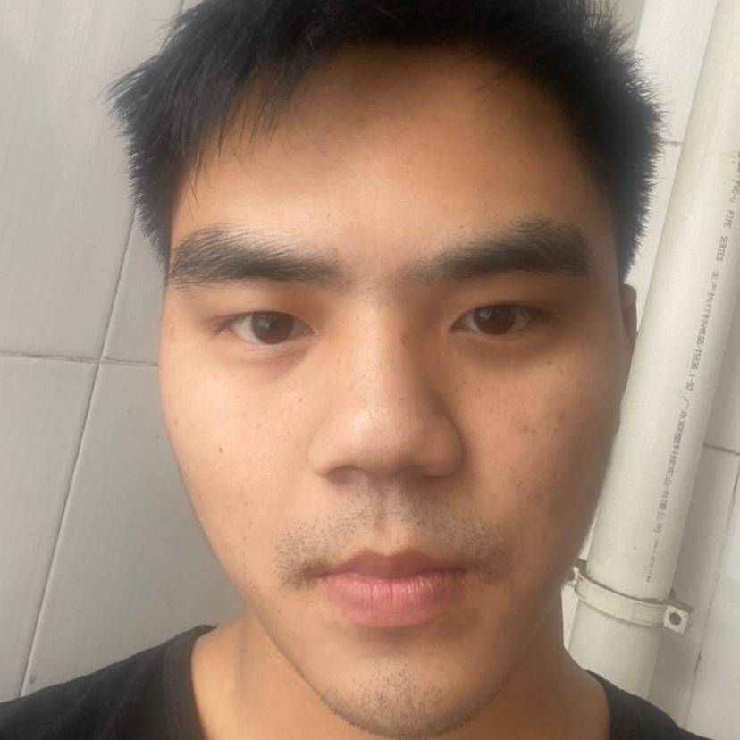 风衣外套的照片