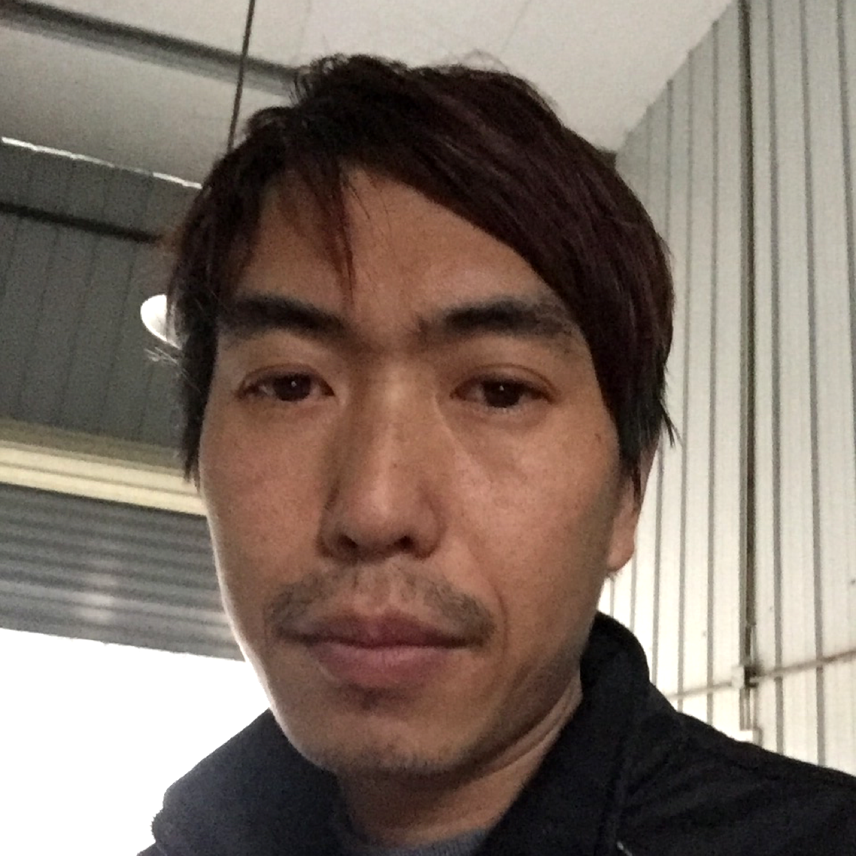 大船无奈的照片