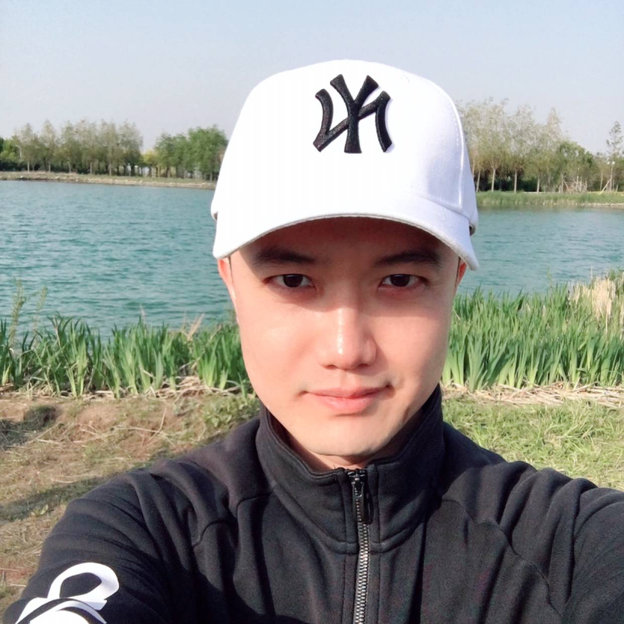 涟漪向恬静的照片