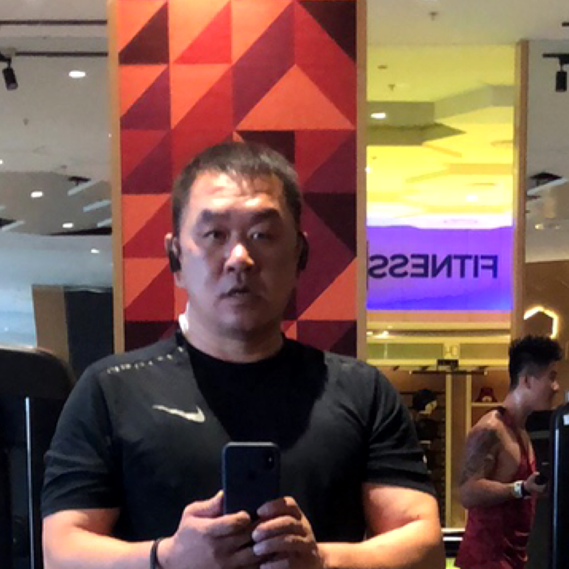 一剑霜寒十九州的照片