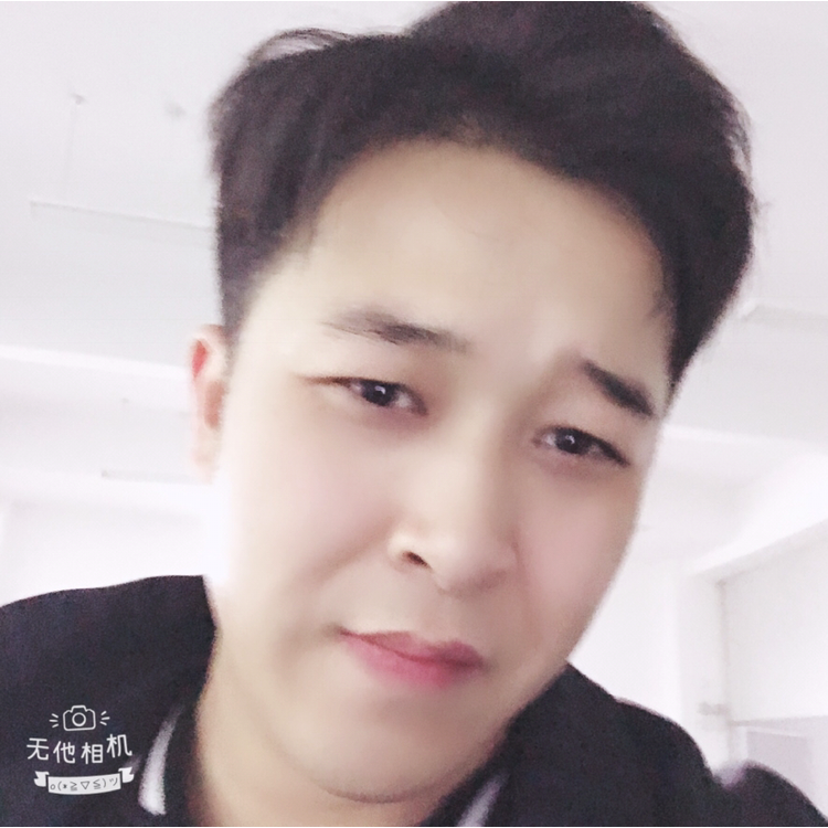 迷茫笑冷眸的照片
