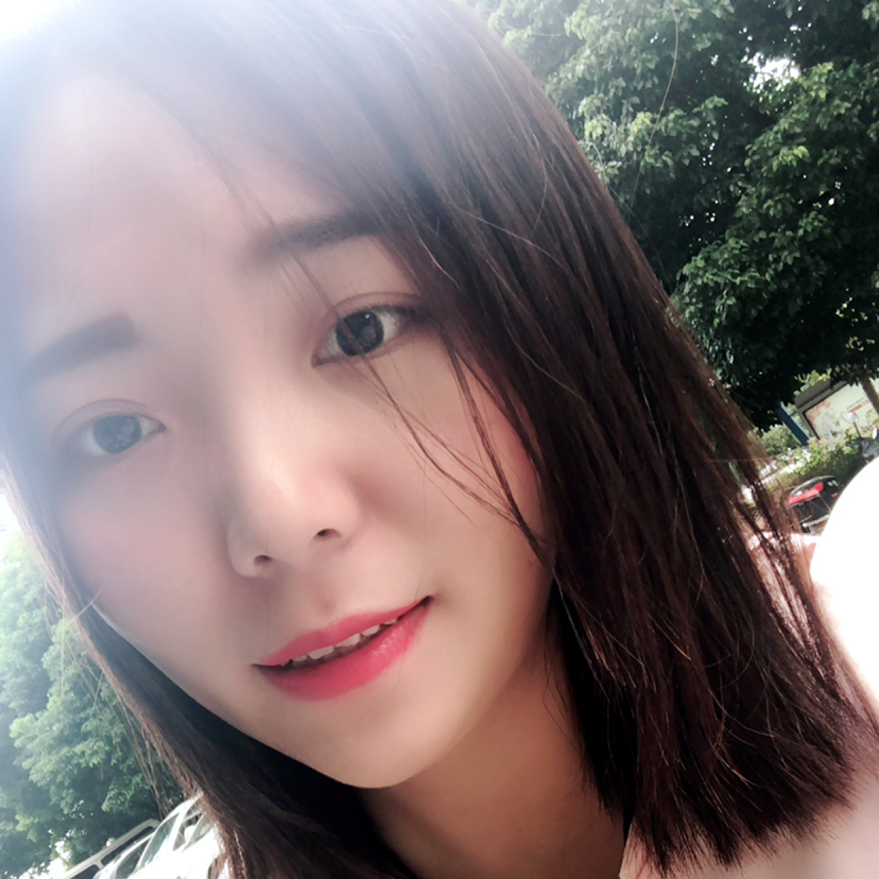 默默等待余音的照片
