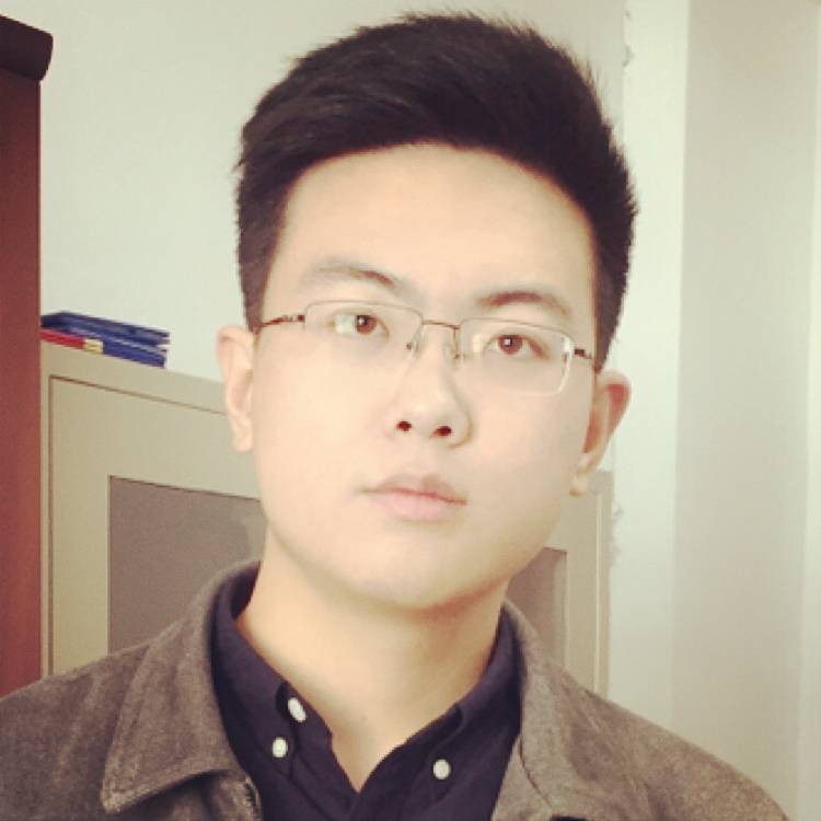 放映官的照片
