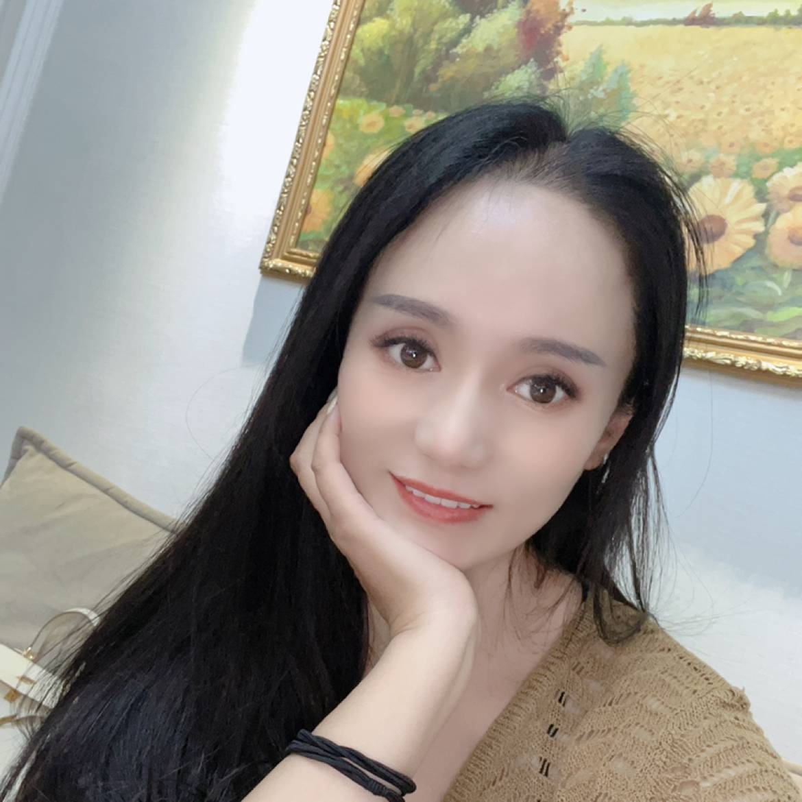 称心浅吻洛尘的照片