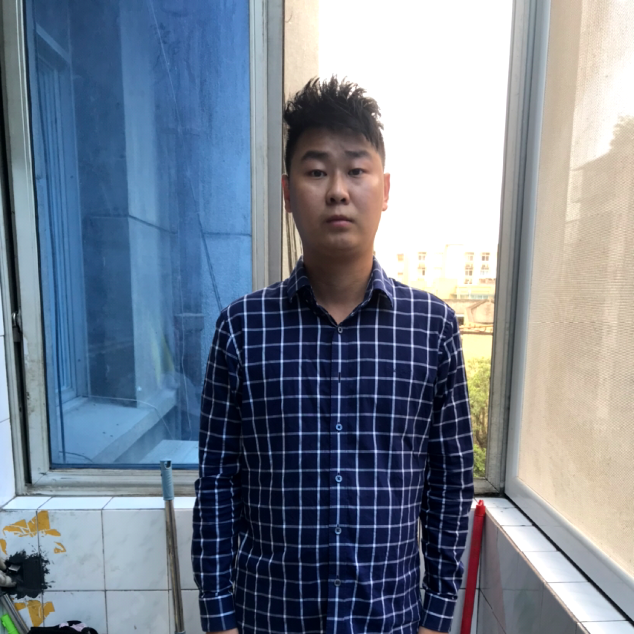 蓝色深海的照片