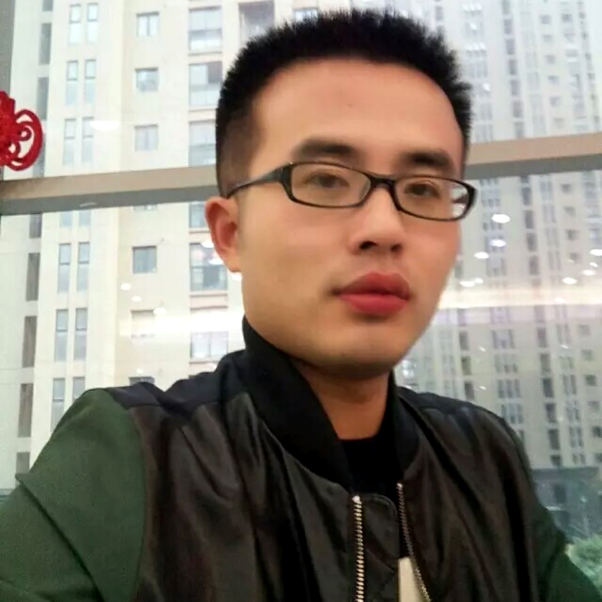 诺言放弃个性的照片