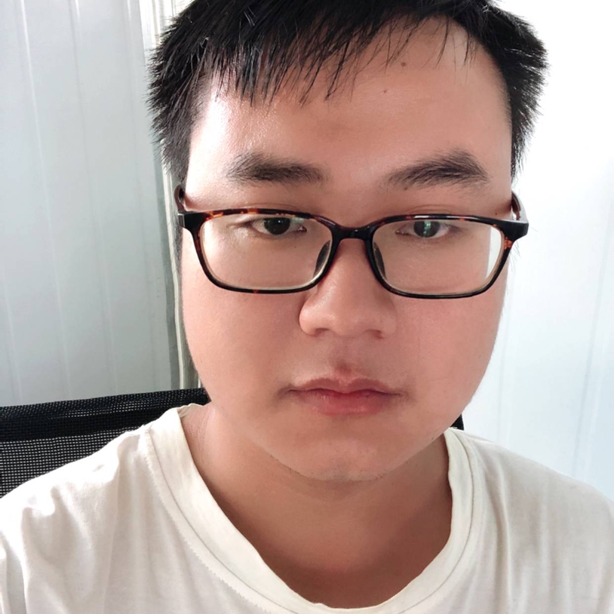 潇洒打雪糕的照片