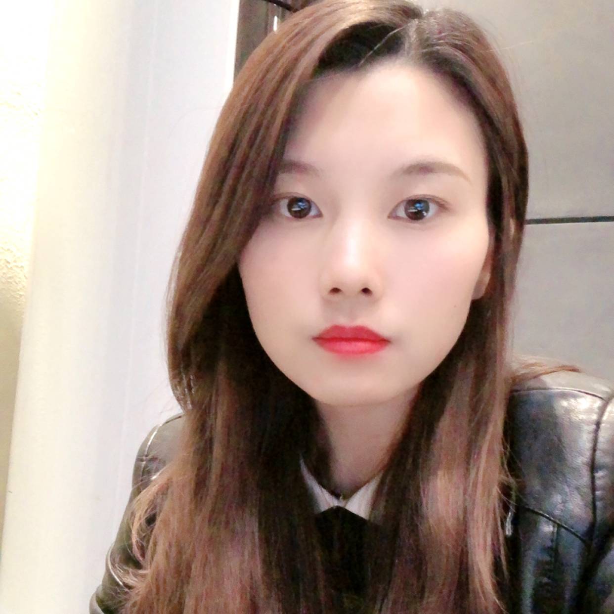 香水打潇洒的照片