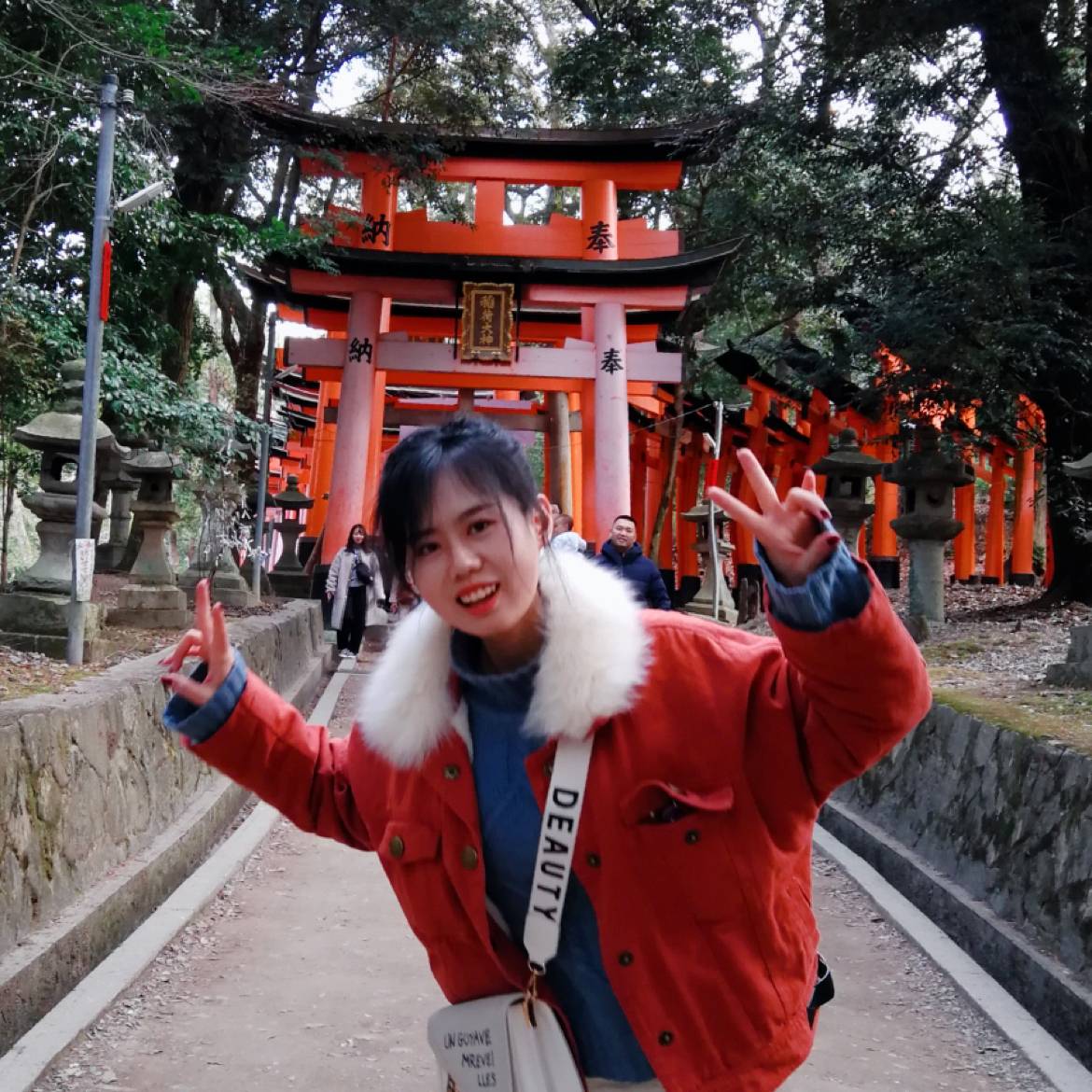 初夏倾霓裳的照片