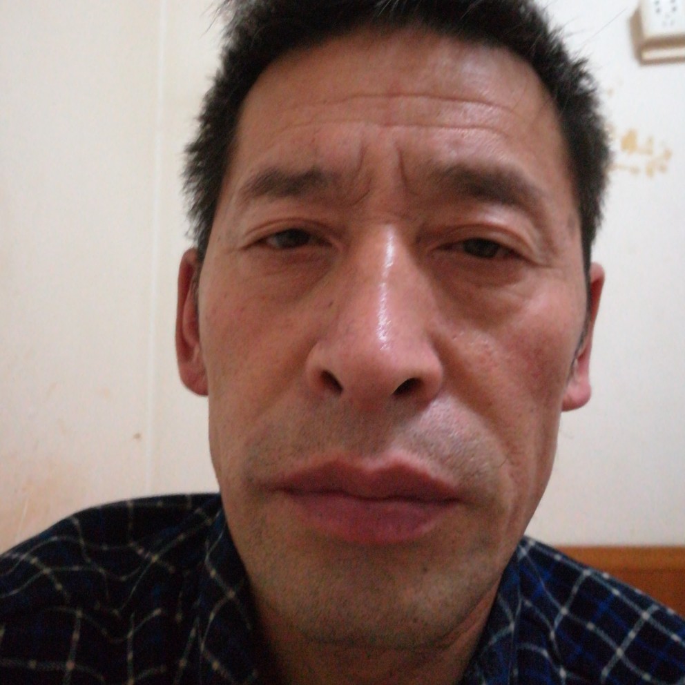 想人陪黛儿的照片
