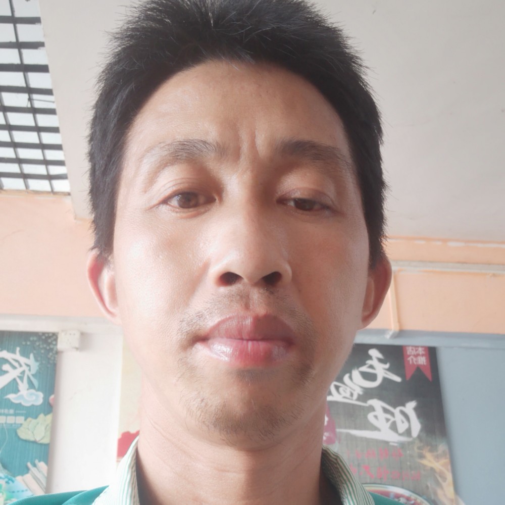 富足的贵阳男神的照片