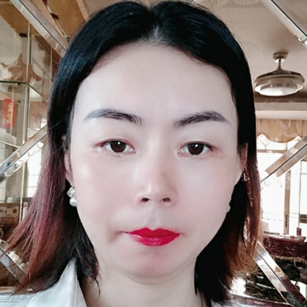 白玖瑰的照片