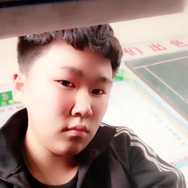 天蓝小哥哥的照片