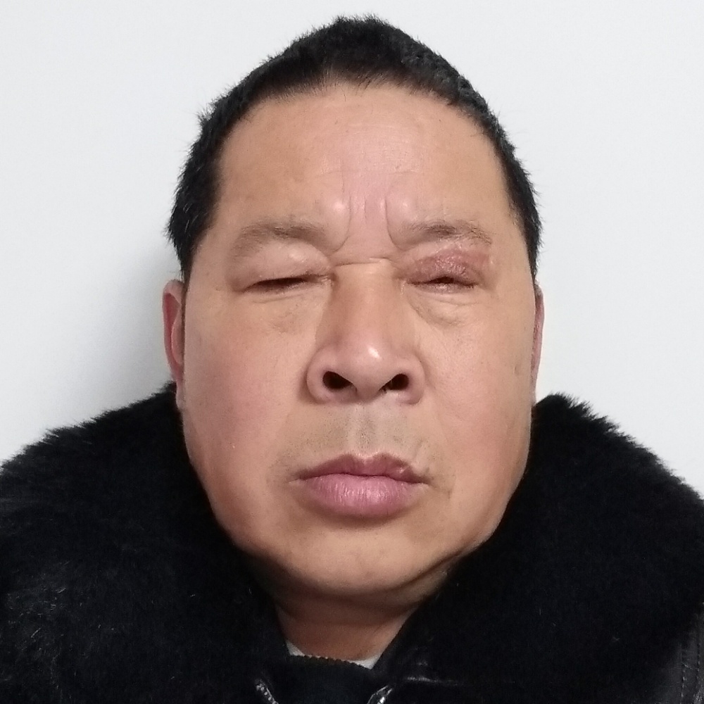 淳一的照片