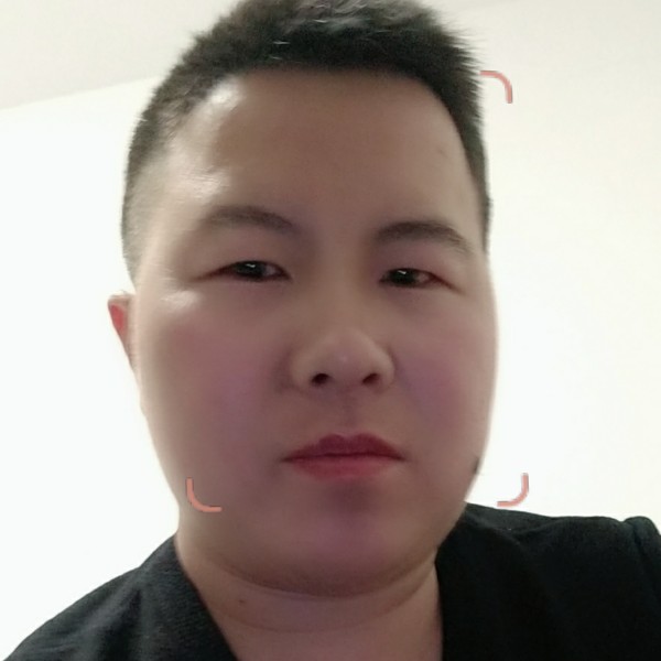 阿出的照片
