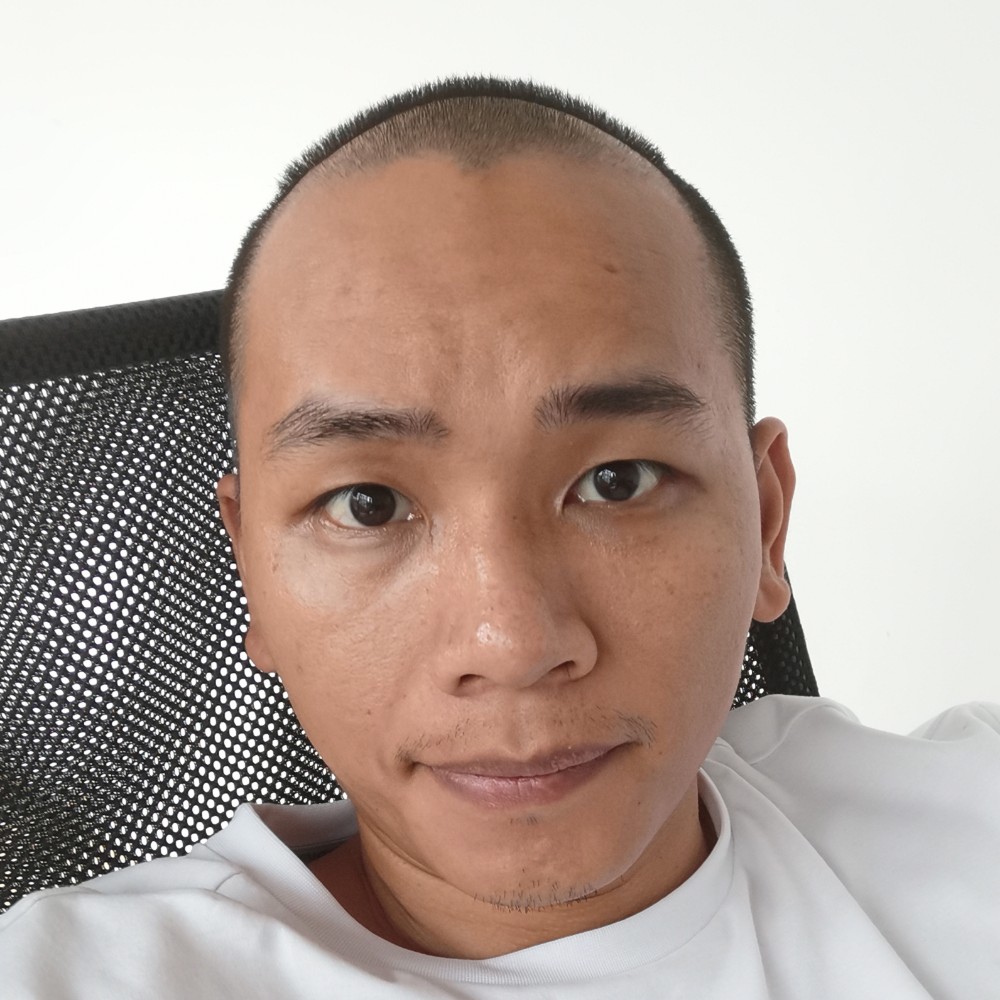 西装等待安详的照片