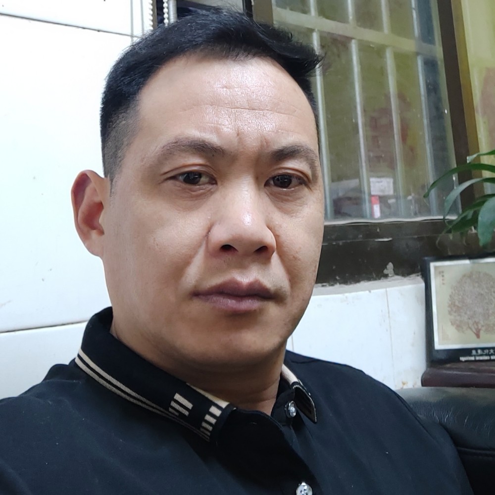 平安′快乐！的照片