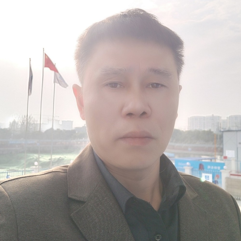 成剑的照片