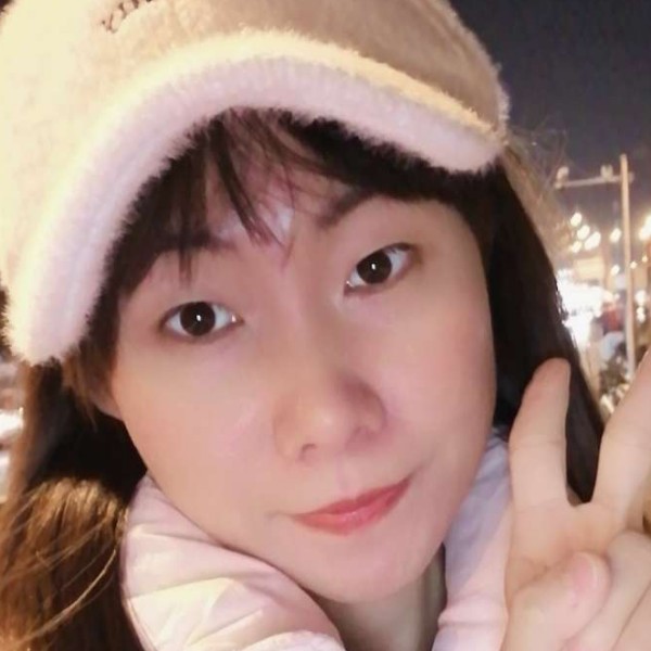 秦爱云逸儿的照片