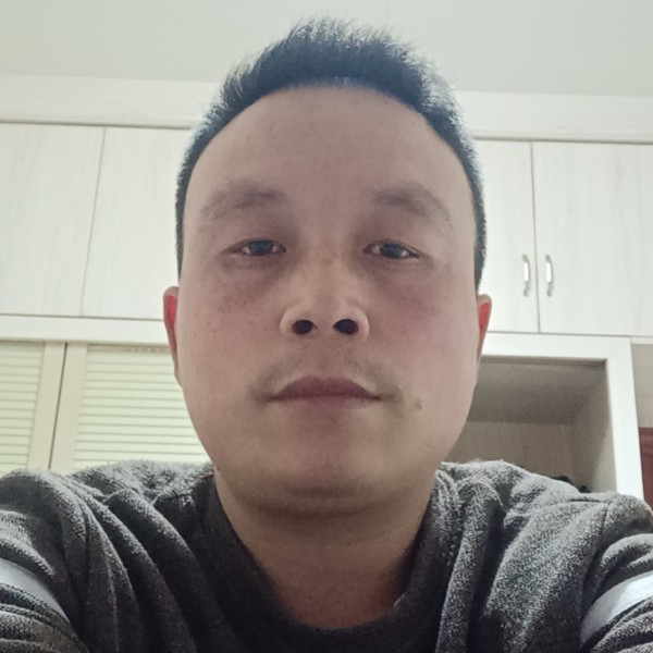 轩辕回眸高挑的照片