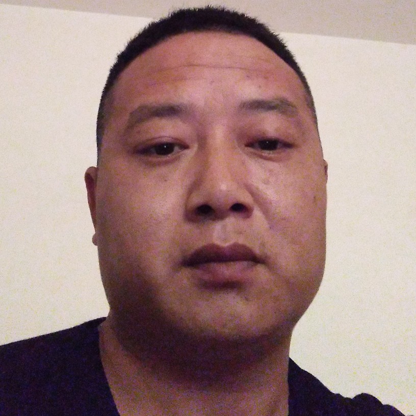 眼睛有仁爱的照片