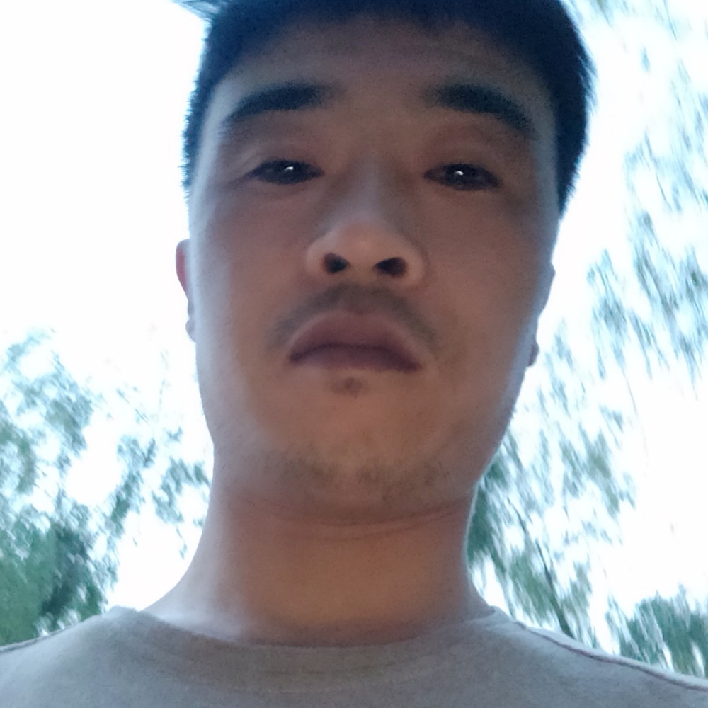 参天大叔的照片