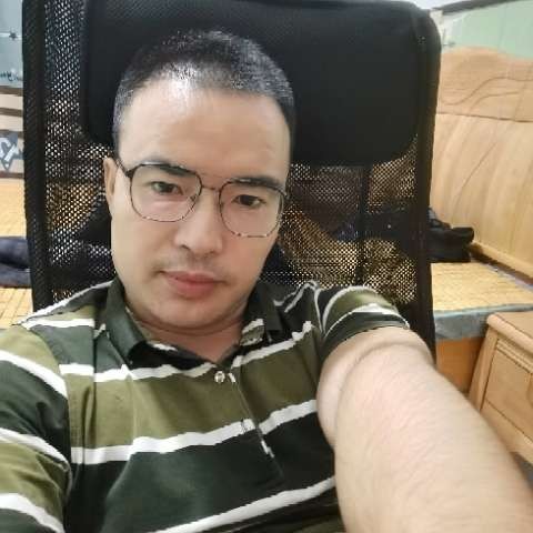 渴慕另一半的照片