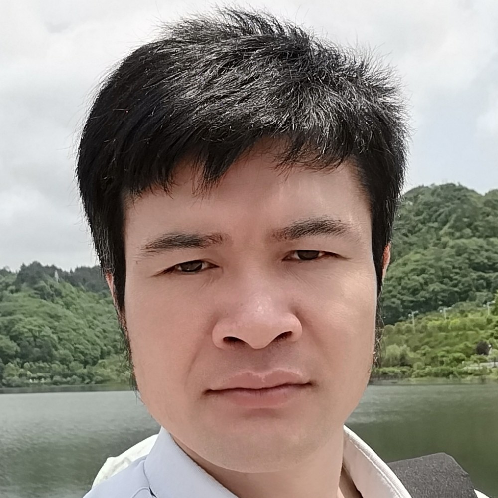 深情的闹钟的照片