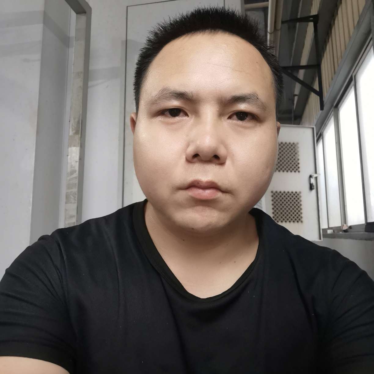 鞋垫打善良的照片