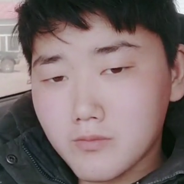 寂冷演变碧影的照片