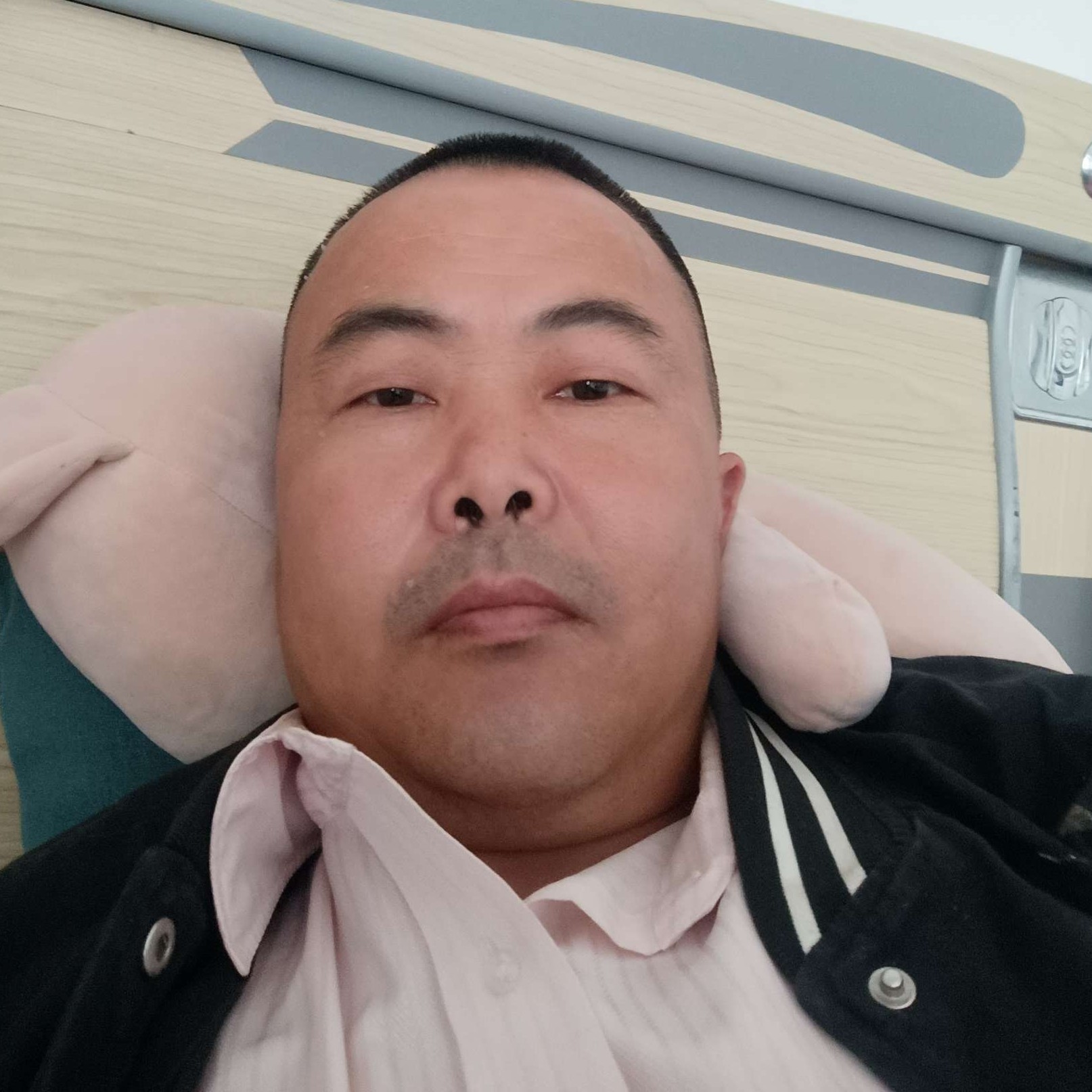 钢笔泪了柔弱的照片