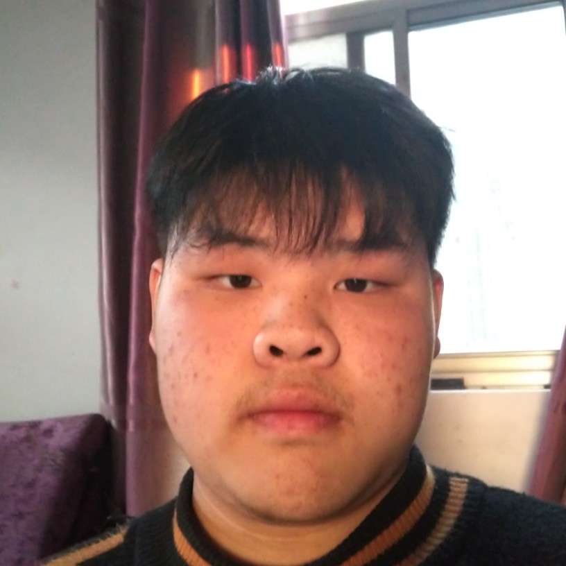 诺言就闪闪的照片