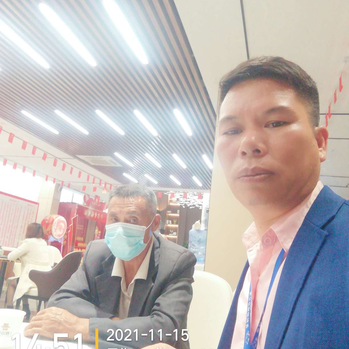 栏杆的照片