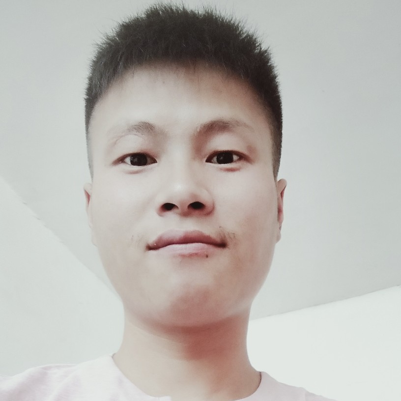 斯文挽手洛尘的照片