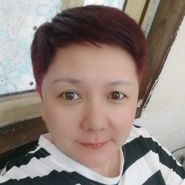 淡淡凝眸雨的照片