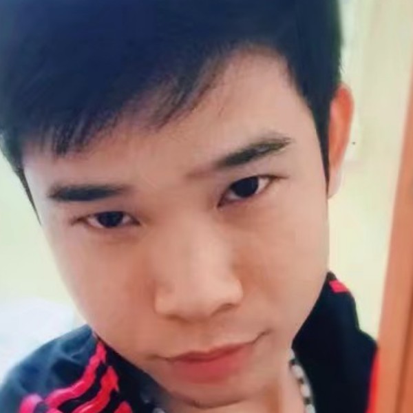 迷人打梦影的照片