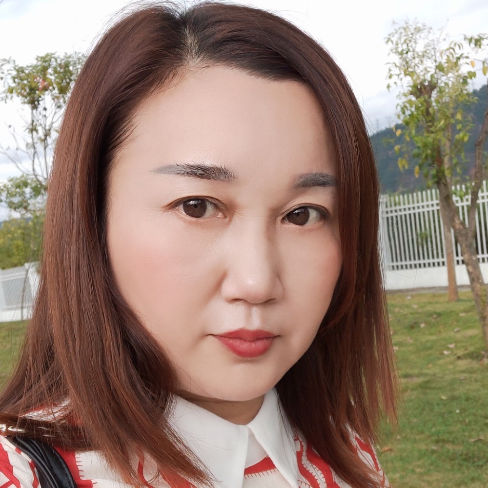 锁在春秋的照片