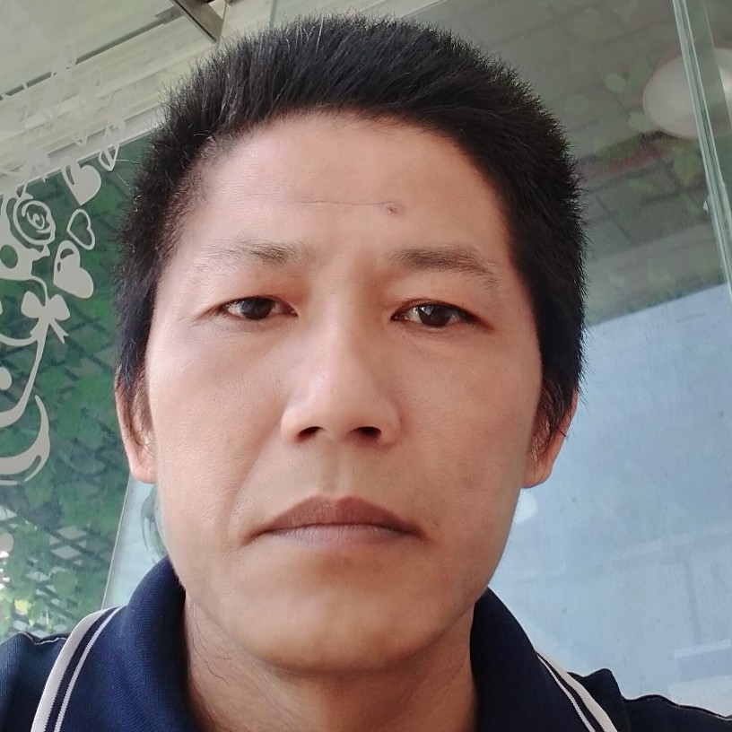 万宝路倾心贪玩的照片