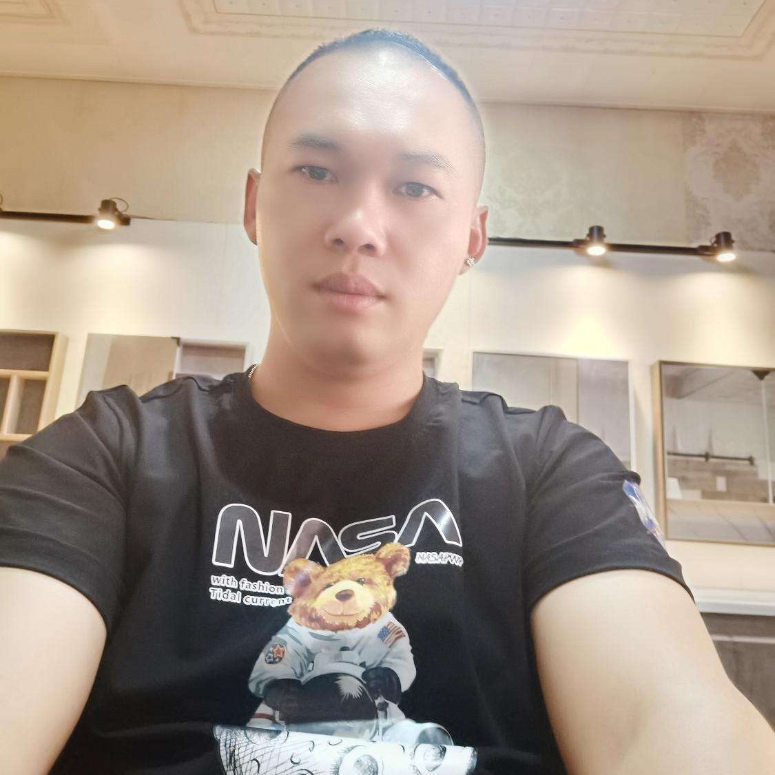 万能小哥哥的照片