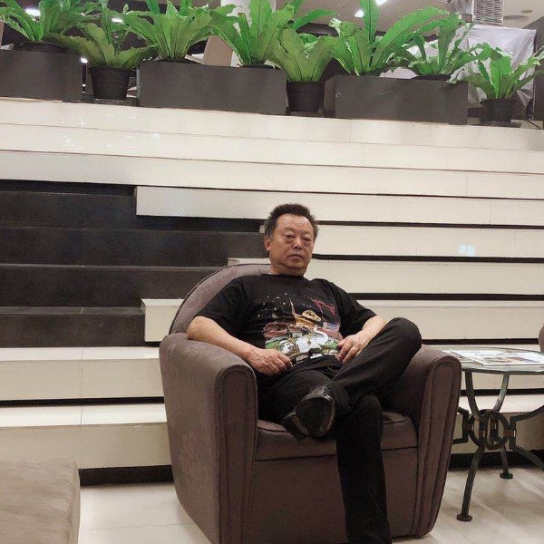 一柱香的照片