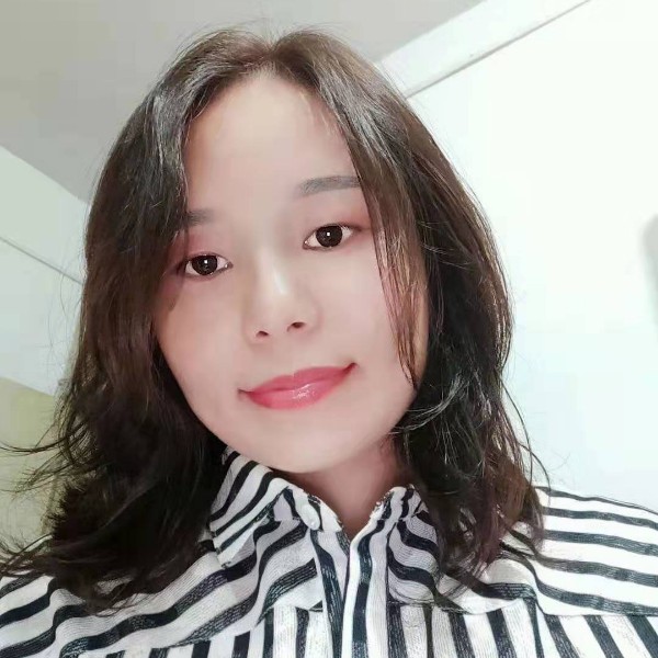 冷眸闻虚幻的照片