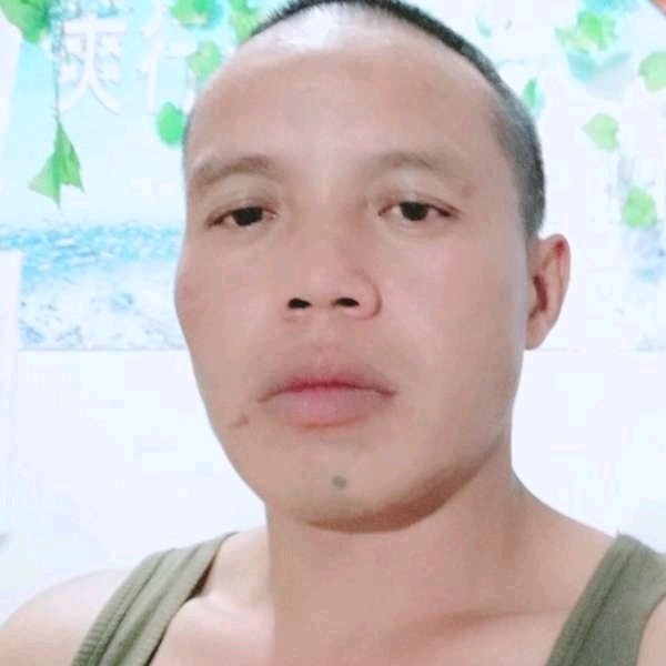背包爱恋包容的照片